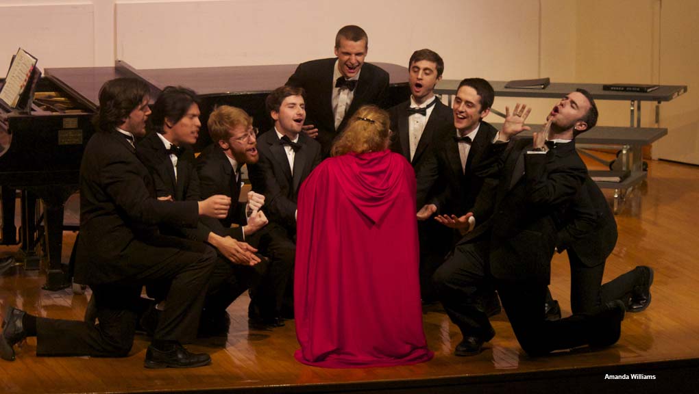 The Chamber Singers perform opera scenes.