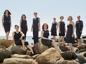 Loreilei includes 9 female vocalists.