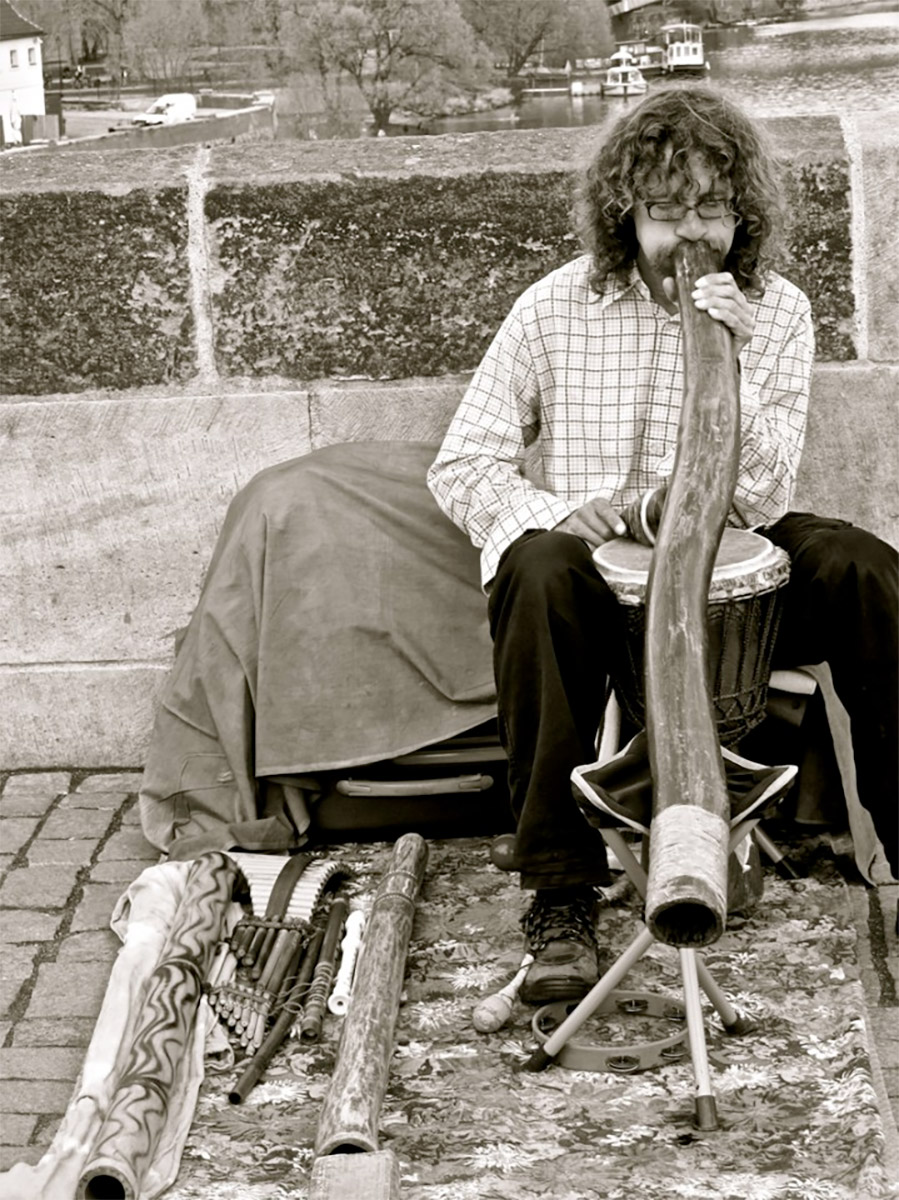 Street musician in Prague
