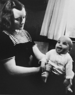 Rescuer Marion Pritchard with Erica Polak during the war. (Courtesy of the Jewish Foundation for the Righteous)