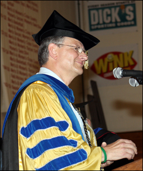 Vincent Receives KSC Alumni Association 2008 Distinguished Teacher Award