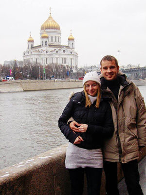 Amy Gawron and her fiancee, Denis