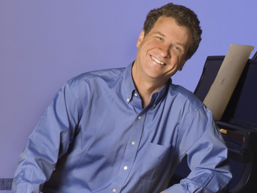 Boston pianist Randall Hodgkinson will play Gershwin's Concerto in F.