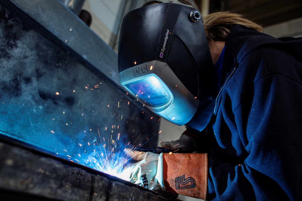 Associate Professor of Art Lynn Richardson