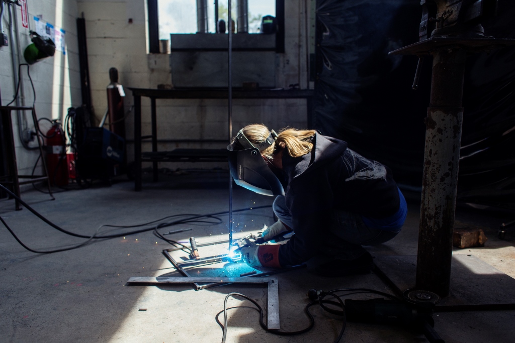 Associate Professor of Art Lynn Richardson