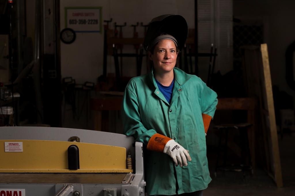 Associate Professor of Art Lynn Richardson