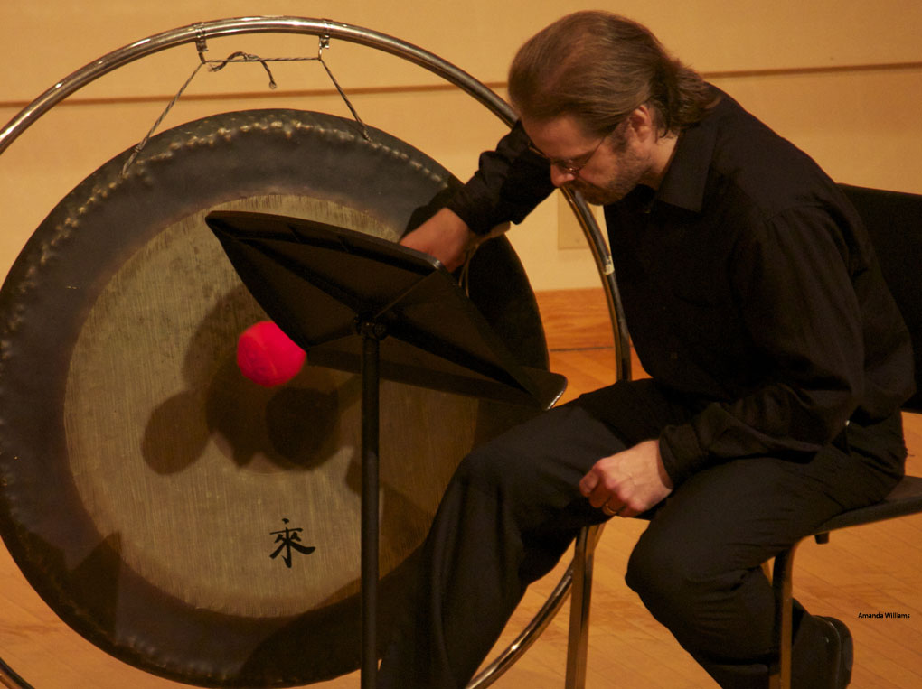 Christopher Swist performs with guest artist.
