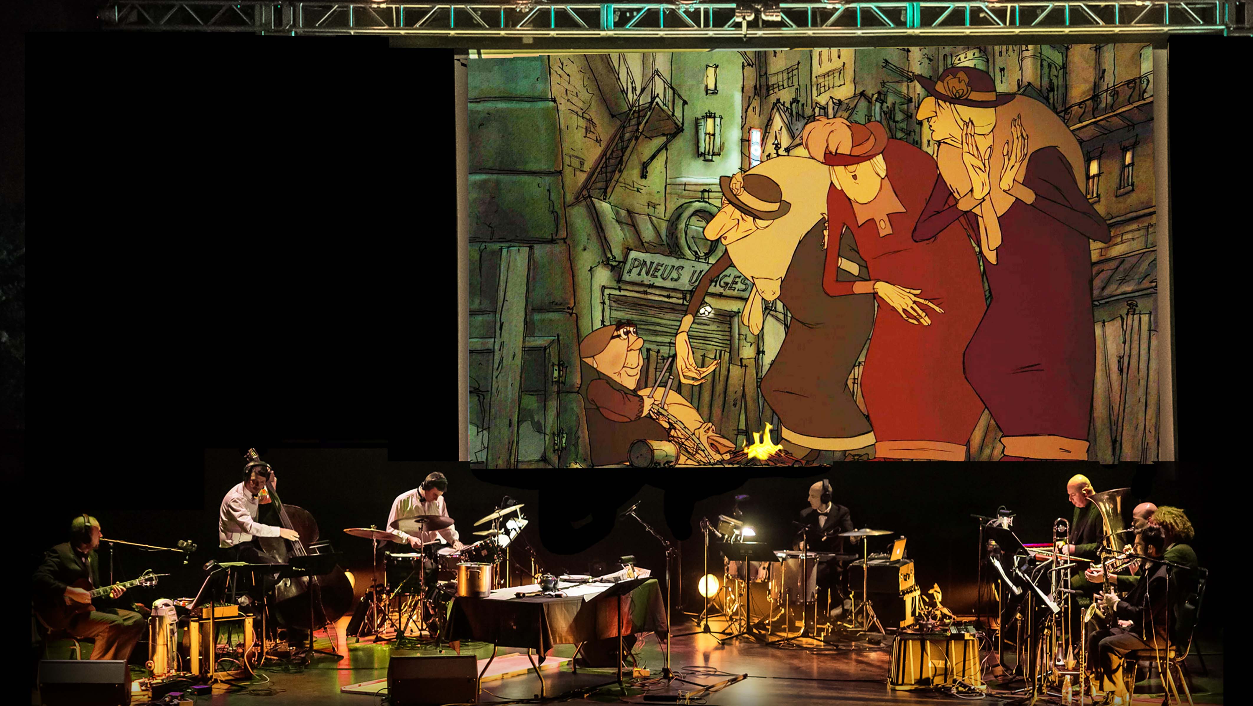 The 8-piece orchestra 