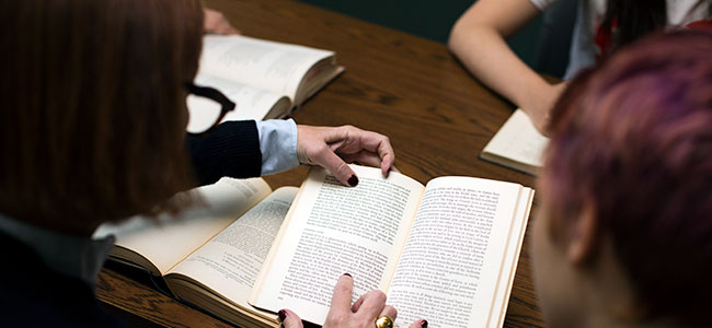 Morris August Honors Program