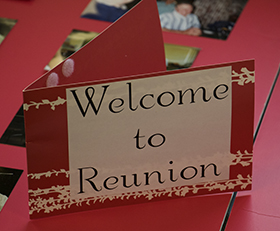 Reunion card