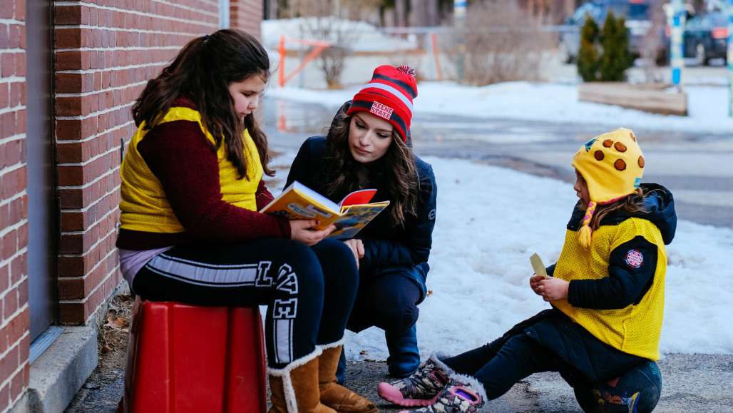 First-year teaching students in the field