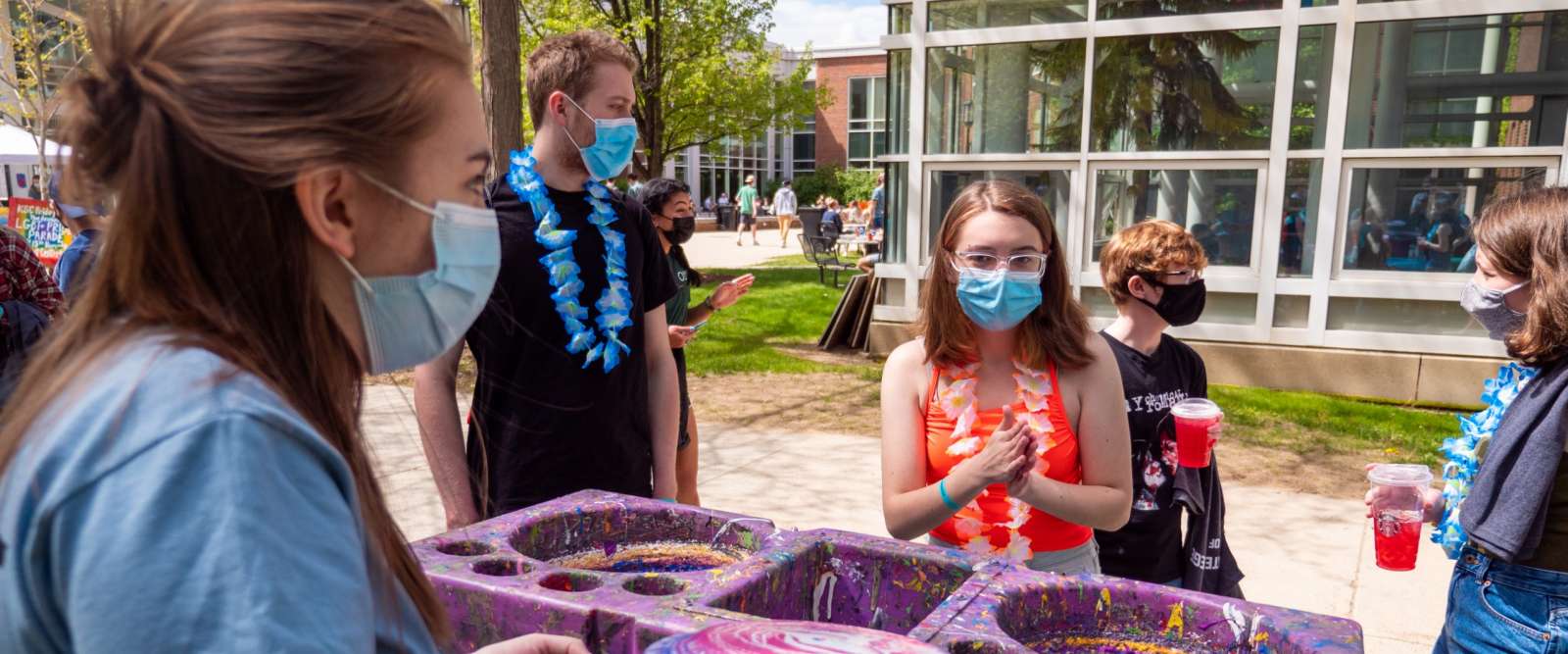 Students Celebrate and Unwind at Spring Carnival