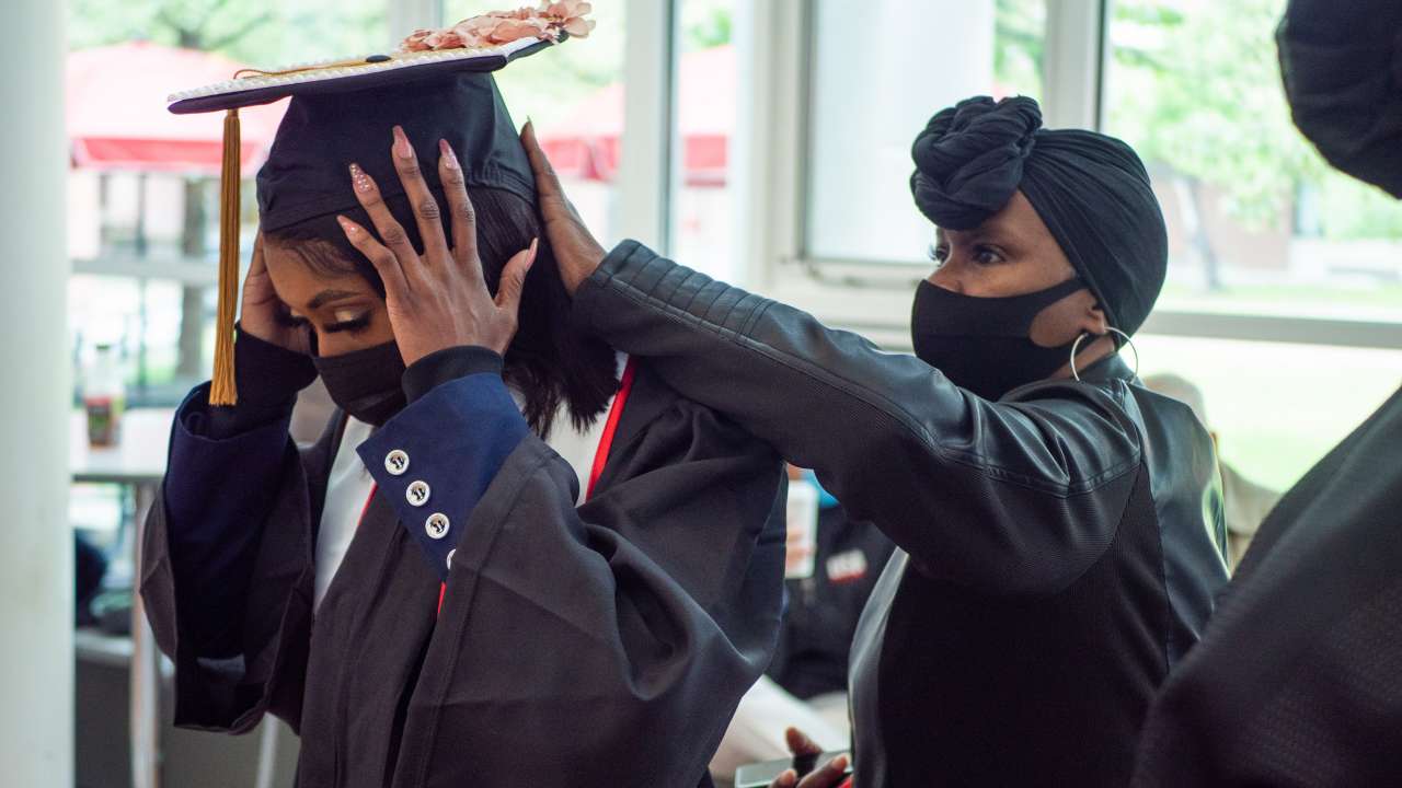 Keene State Celebrates Class of 2021 with Commencement Ceremony · News