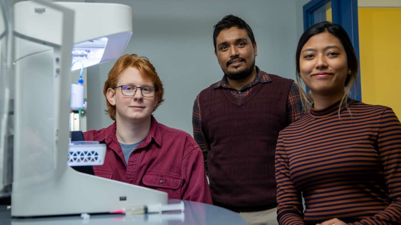 Cutting-edge biomaterials research part of undergraduate experience at KSC · News · Keene State College