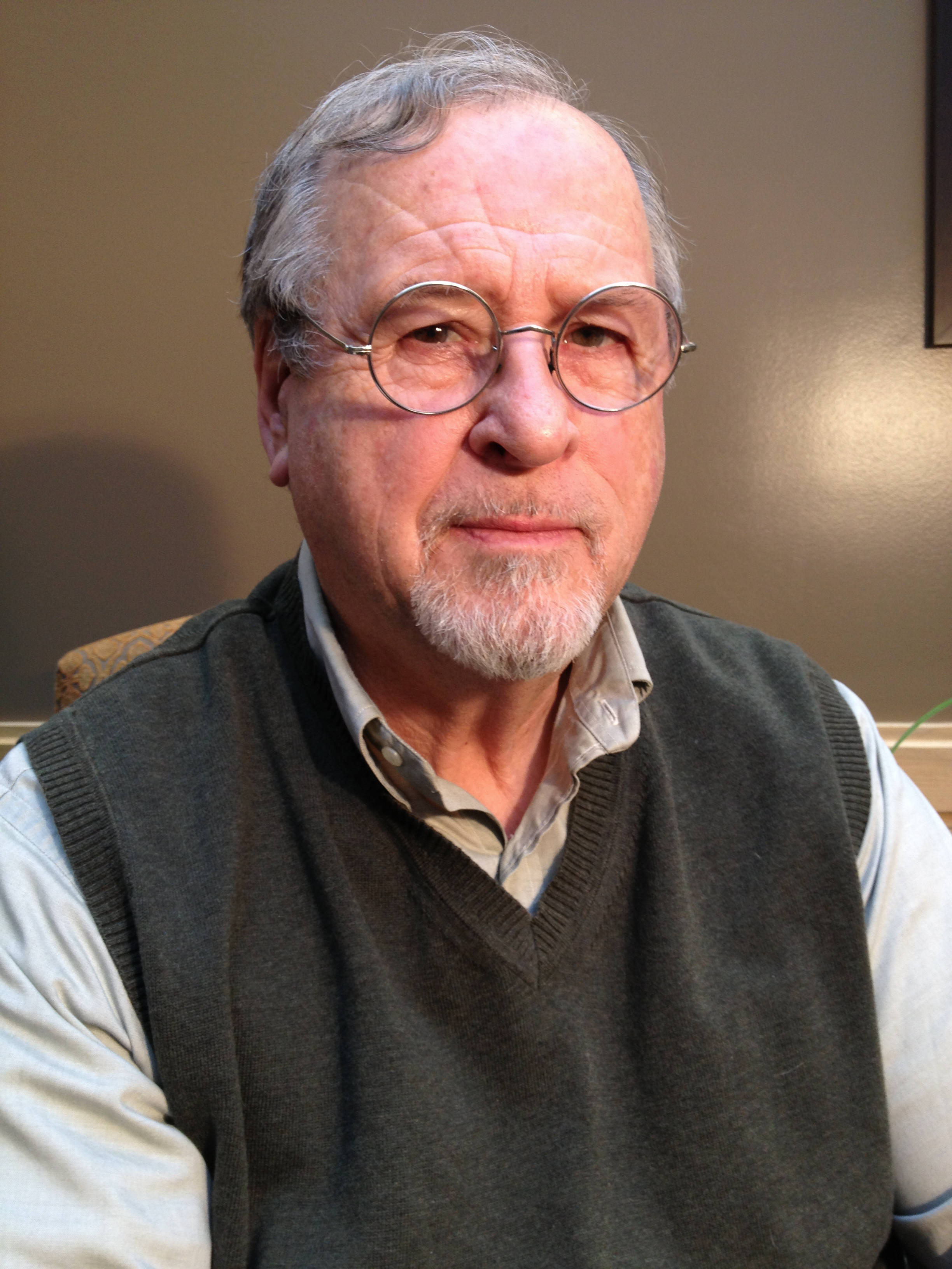 Photo of Dr. Leo Robert Sandy